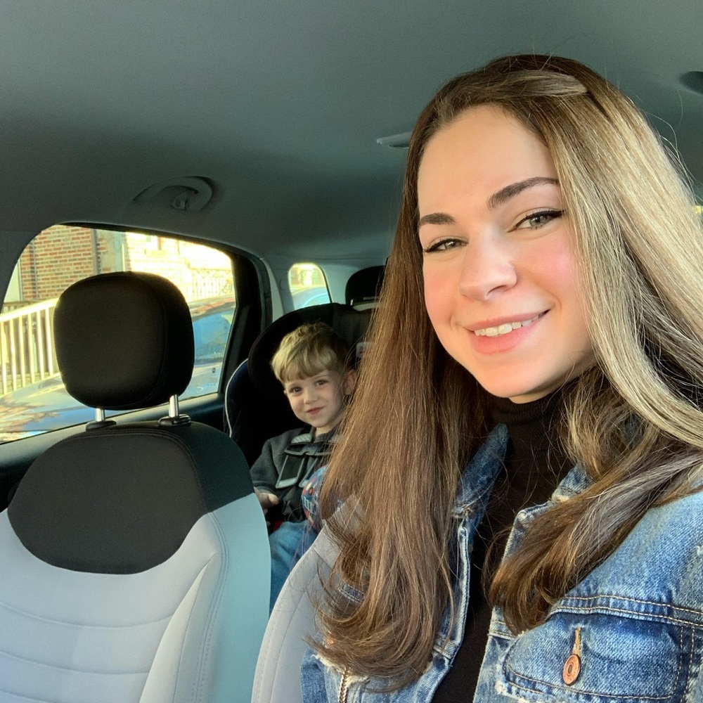 Meet your Posher, Sara